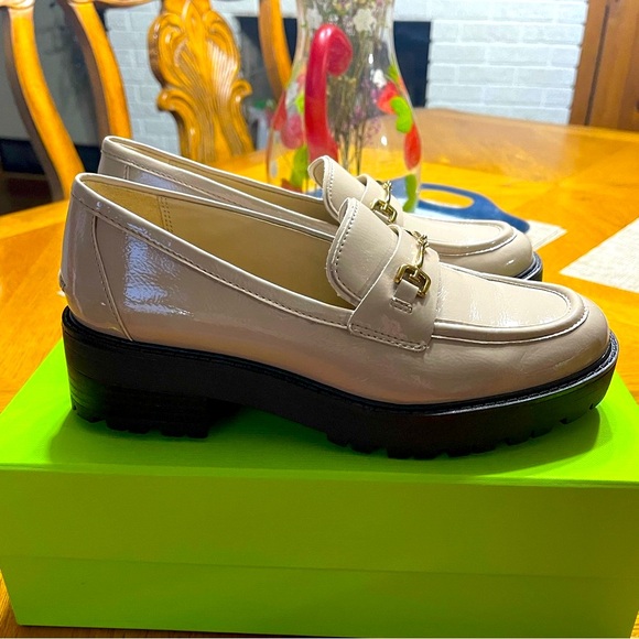 Sam Edelman Tully patent lug loafer - Picture 3 of 6